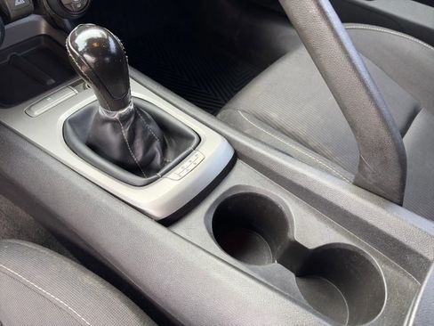 Used 2013 Chevrolet Camaro SS image 13