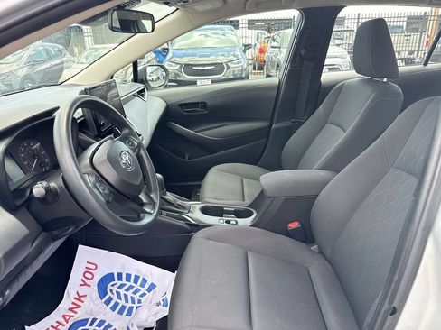 Used 2023 Toyota Corolla LE FWD image 21
