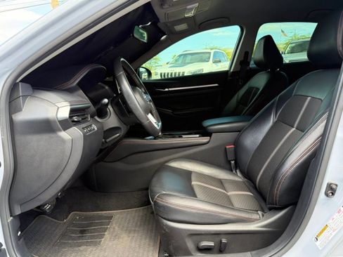 Used 2023 Nissan Altima 2.5 SR image 39