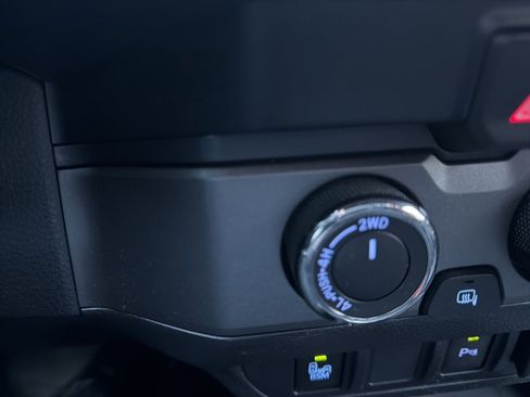 Used 2023 Toyota Tacoma 4x4 Double Cab image 29