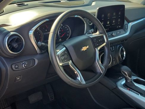 Certified 2024 Chevrolet Blazer LT w/ Convenience Package AWD/4WD image 20