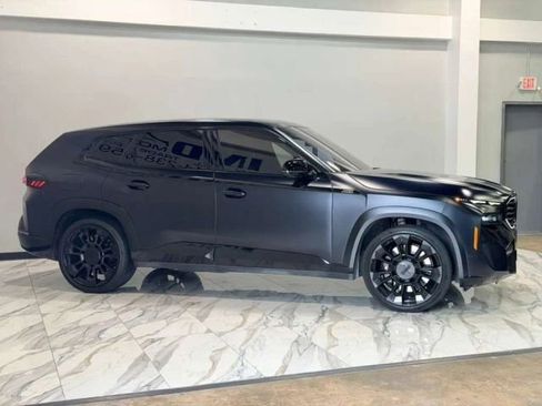 Used 2023 BMW XM AWD/4WD image 6
