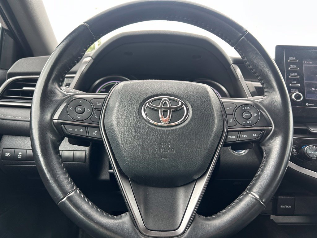 Used 2023 Toyota Camry SE w/ Convenience Package FWD image 9