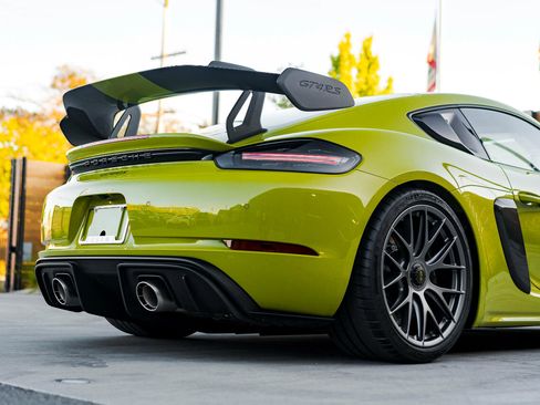 Used 2023 Porsche 718 Cayman GT4 RS image 44