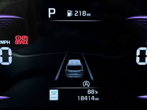 Used 2024 Kia Telluride S w/ S Sunroof Package FWD image 41