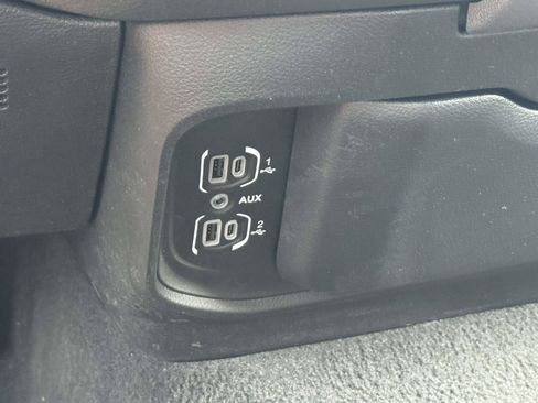 Used 2023 RAM 1500 Big Horn AWD/4WD image 13