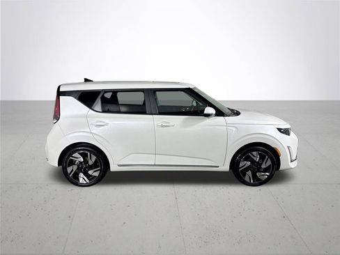 Certified 2025 Kia Soul GT-Line image 5