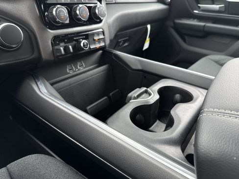 Used 2025 RAM 1500 Big Horn AWD/4WD image 16