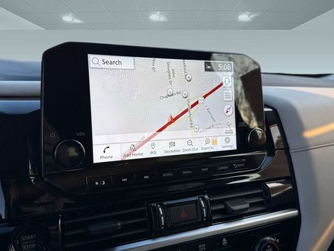 New 2025 Nissan Pathfinder SL image 26