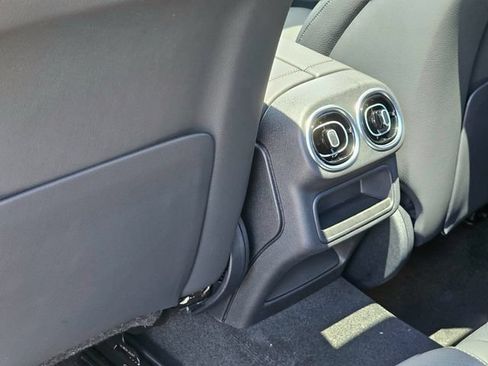 New 2026 Mercedes-Benz GLC 300 4MATIC image 25