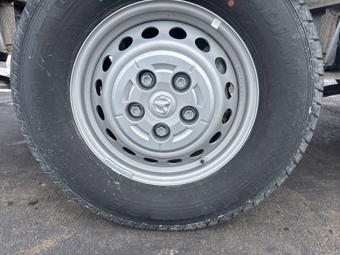 Used 2024 RAM ProMaster 2500 FWD image 47