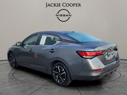 Certified 2024 Nissan Sentra SV image 3