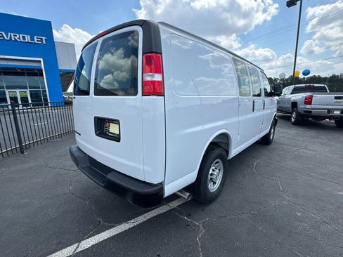 New 2026 Chevrolet Express 2500 RWD image 6