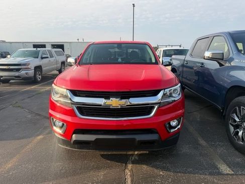 Used 2016 Chevrolet Colorado LT w/ Luxury Package, Chrome AWD/4WD image 2