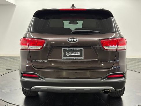 Used 2017 Kia Sorento EX w/ EX V6 Premium Package FWD image 11