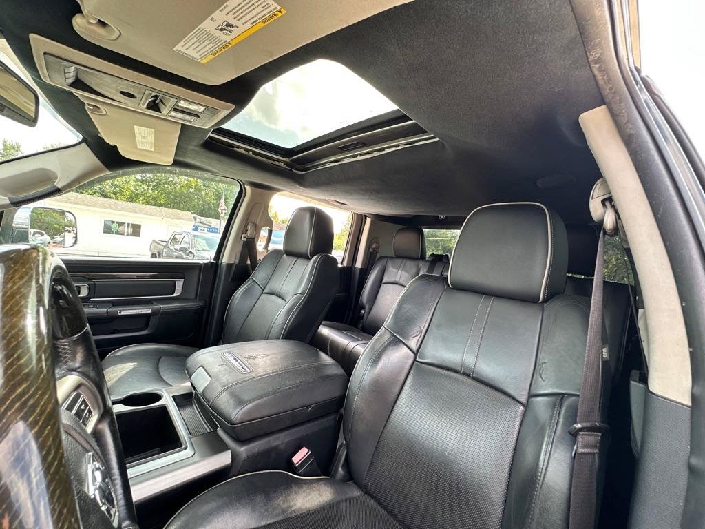 Used 2015 RAM 3500 Laramie Longhorn AWD/4WD image 20