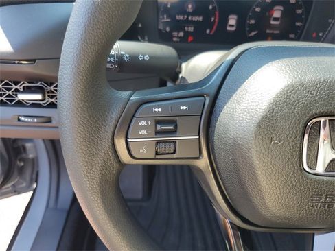 New 2025 Honda Accord SE image 16