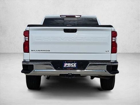 Used 2022 Chevrolet Silverado 1500 LT w/ Convenience Package II AWD/4WD image 6