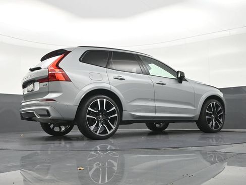 Used 2024 Volvo XC60 B5 Ultimate AWD/4WD image 30