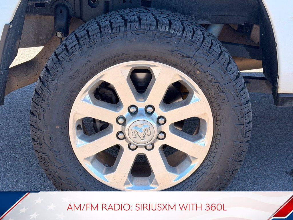 Used 2023 RAM 2500 Laramie AWD/4WD image 3