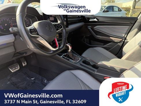 Certified 2025 Volkswagen Jetta GLI Autobahn image 19