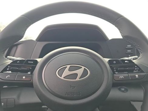 New 2026 Hyundai Elantra SEL Sport image 28