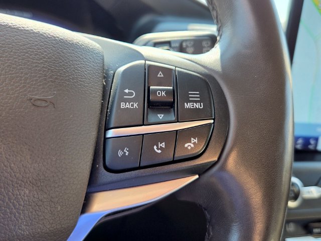 Used 2020 Ford Explorer Platinum w/ Premium Technology Package AWD/4WD image 27