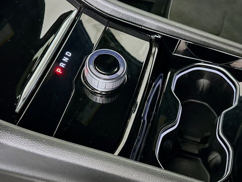 Used 2023 Jeep Grand Cherokee Altitude image 24