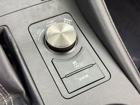 Used 2015 Lexus RC 350 image 32