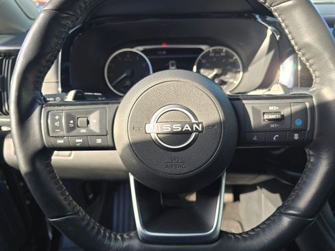 Used 2024 Nissan Pathfinder SL w/ SL Premium Package image 25