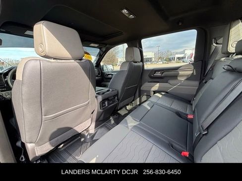 Used 2025 Chevrolet Silverado 1500 ZR2 w/ Technology Package image 18