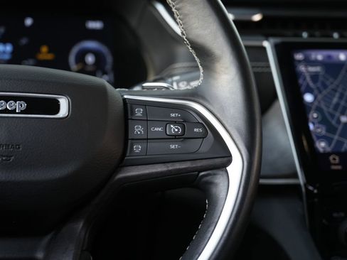 Used 2021 Jeep Grand Cherokee L Limited image 49