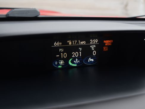 Used 2017 Subaru WRX image 8