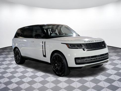 New 2026 Land Rover Range Rover Long Wheelbase SE AWD/4WD image 7