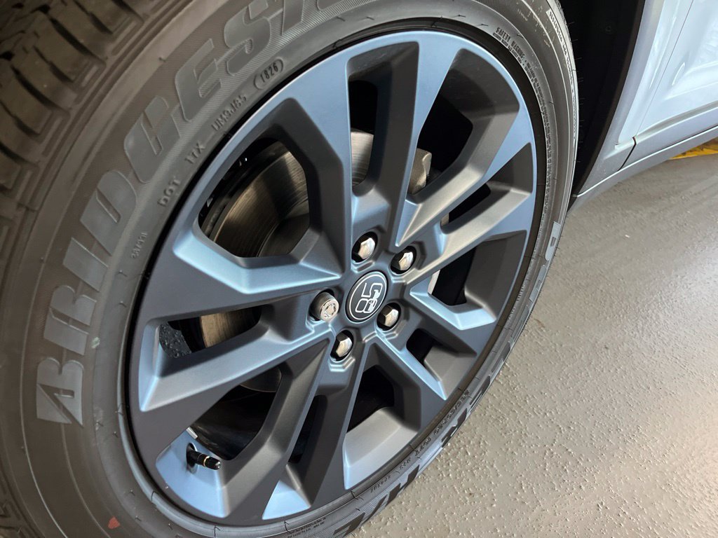 New 2026 Jeep Grand Cherokee Limited AWD/4WD image 12