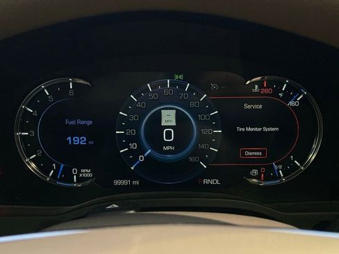 Used 2019 Cadillac Escalade Platinum image 17