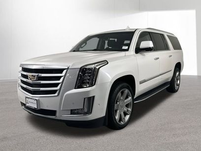 Used 2019 Cadillac Escalade ESV Luxury