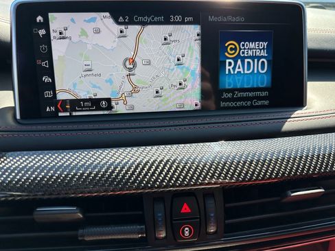 Used 2018 BMW X5 M AWD/4WD image 22