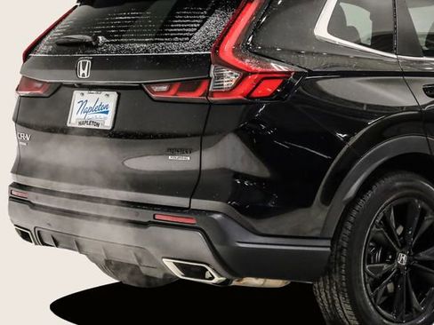 Used 2024 Honda CR-V Sport Touring image 7