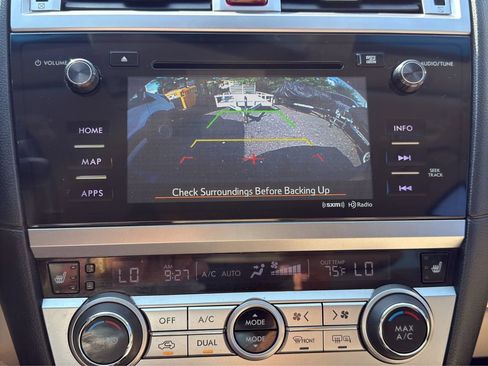 Used 2017 Subaru Outback 2.5i Premium AWD/4WD image 16