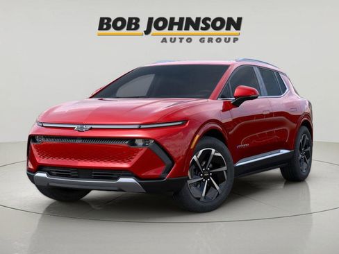 New 2025 Chevrolet Equinox EV LT image 8