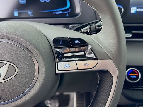 New 2026 Hyundai Elantra Sport FWD image 18