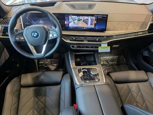 Used 2026 BMW X5 xDrive50e AWD/4WD image 16
