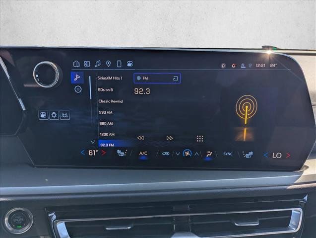 Used 2024 Chevrolet Traverse LT FWD image 18