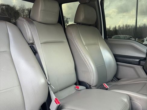 Used 2017 Ford F150 XL w/ Equipment Group 101A Mid image 12