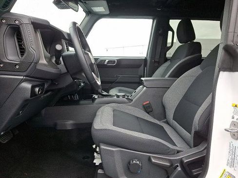 Certified 2025 Ford Bronco Big Bend image 14