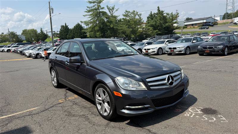 Used 2013 Mercedes-Benz C 300 Luxury 4MATIC Sedan image 3