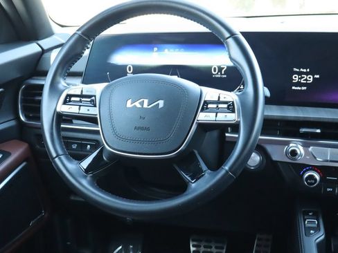 Used 2023 Kia Telluride SX FWD image 26