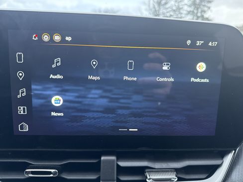 Used 2025 Chevrolet Equinox LT image 26