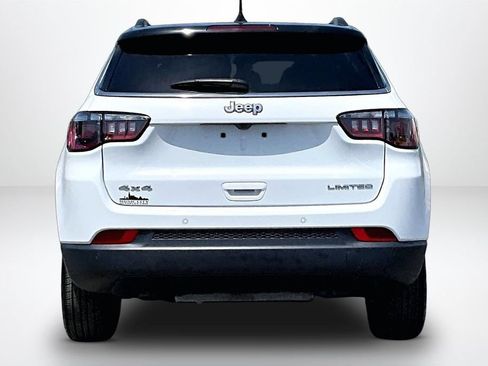 Used 2025 Jeep Compass Limited AWD/4WD image 7